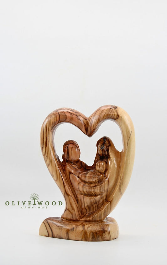 Holy Family in Heart – Olive Wood Carving